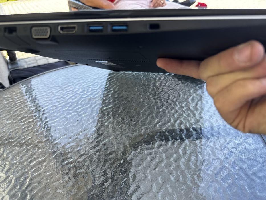 Laptop ASUS I ASUS Vivobook