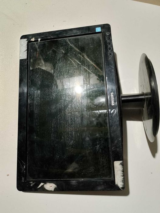 Монітор 15.6" Philips V-line 166V3LSB 1366x768 рабочий