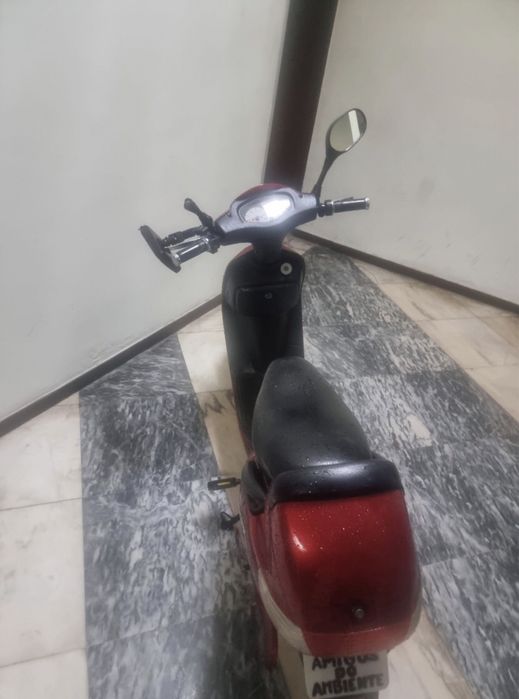 Scooter elétrica