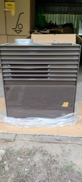 Kocioł gazowy dwufunkcyjny Zanussi
• Model: ZCG 1/215 MC FM
• Typ urządzenia: Gazowy kocioł / podgrzewacz ścienny