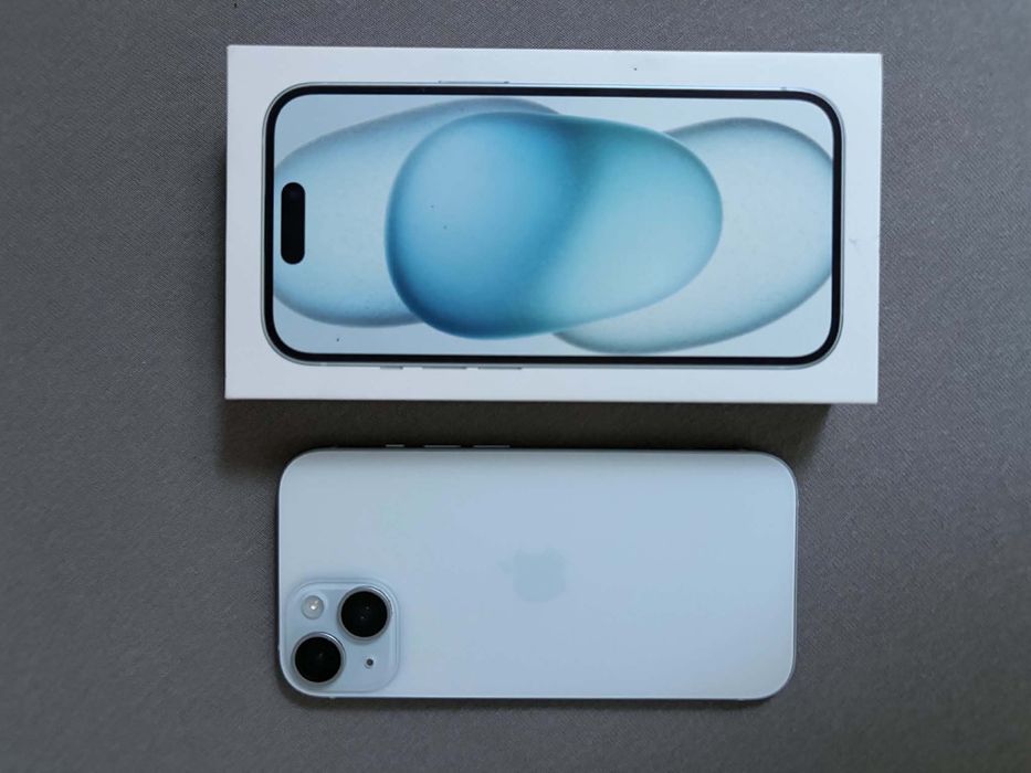 Iphone 15 bialy/niebieski 128gb