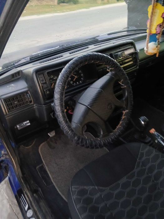 Продам гольф 2 повнісню на ходу