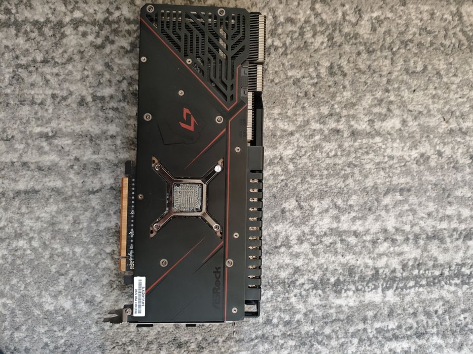 RX 6700 XT Phantom Gaming 12gb