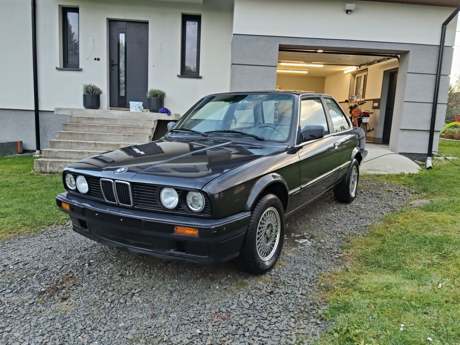 BMW e30 2d coupe seria3  318 127k przebiegu  do dokończenia