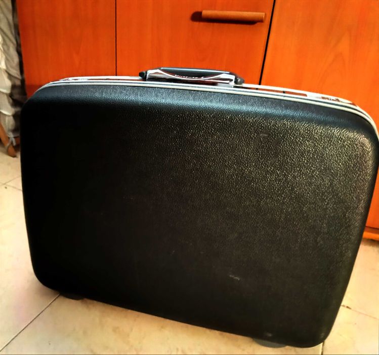 Mala de viagem marca sansonite