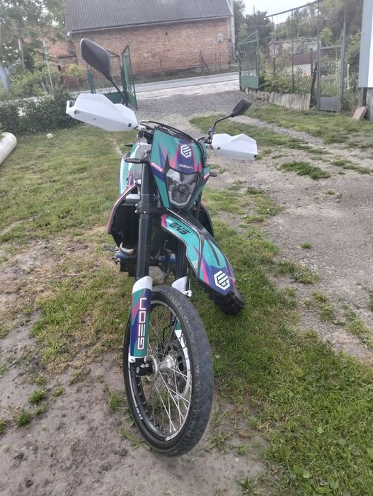 Крос Geon Dakar GNS 300