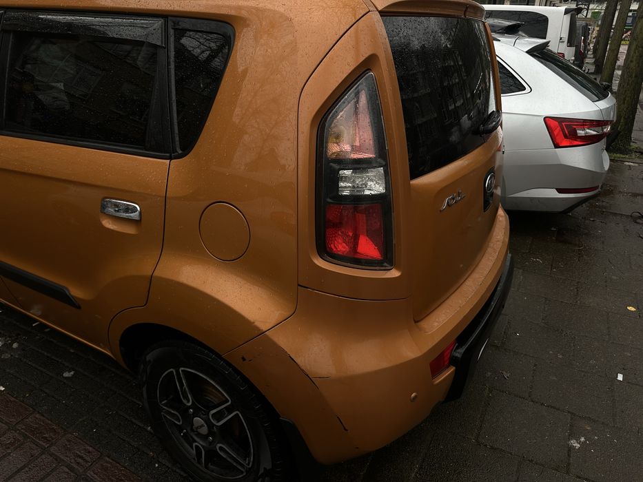 Kia soul 2009 1.6 turbo disel automat