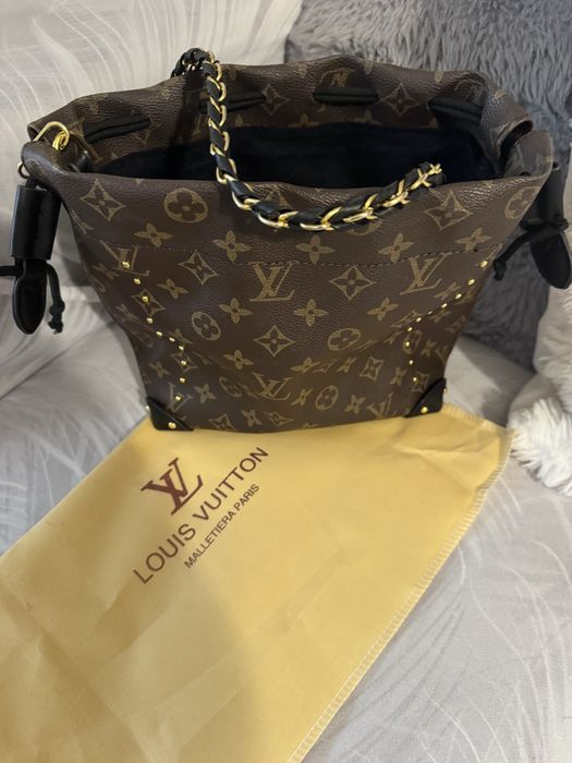Mala LV monograma