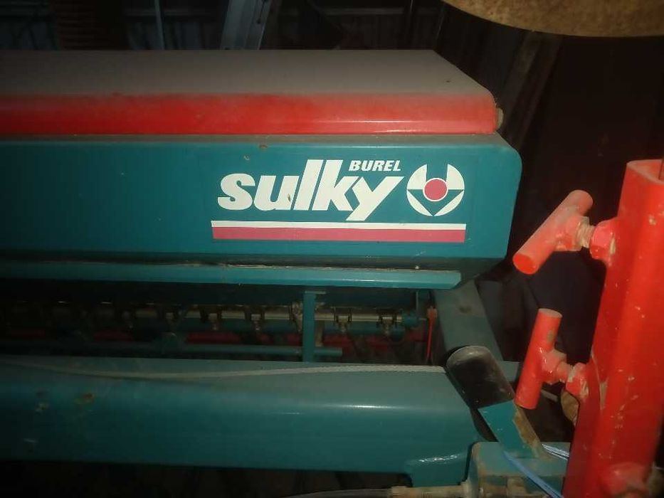 Siewnik zbożowy Sullky