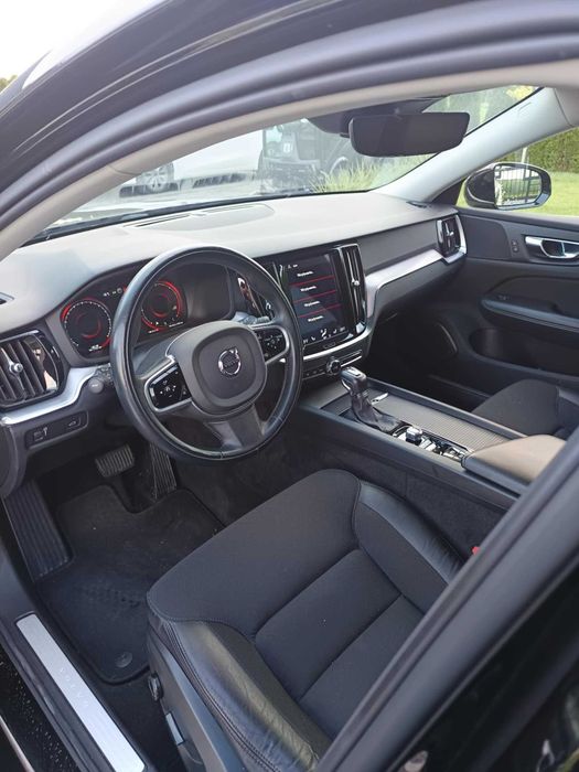Volvo v60 d4 2020 POLESTAR Autopilot Momentum