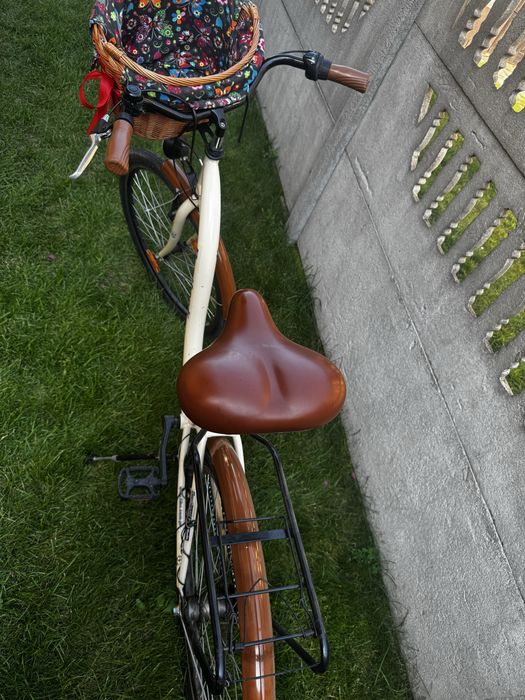 Rower damski bezowy