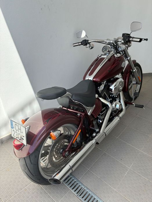 Harley Davidson FXCWC Softail Rocker C