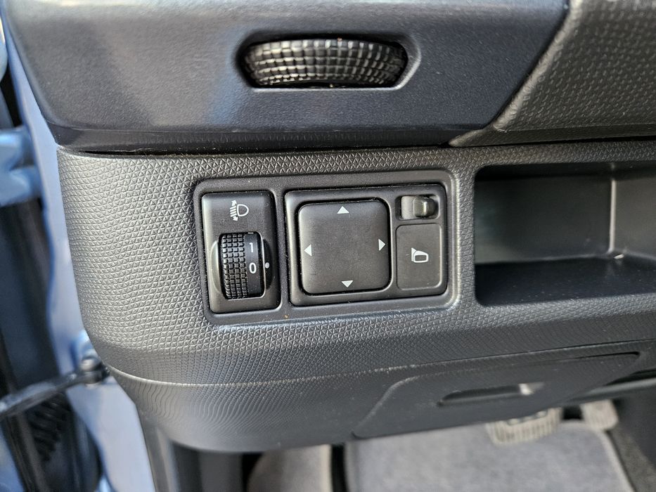 Nissan micra автомат