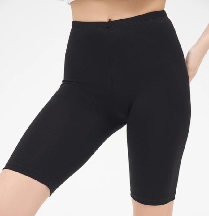 Чорні велосипедки