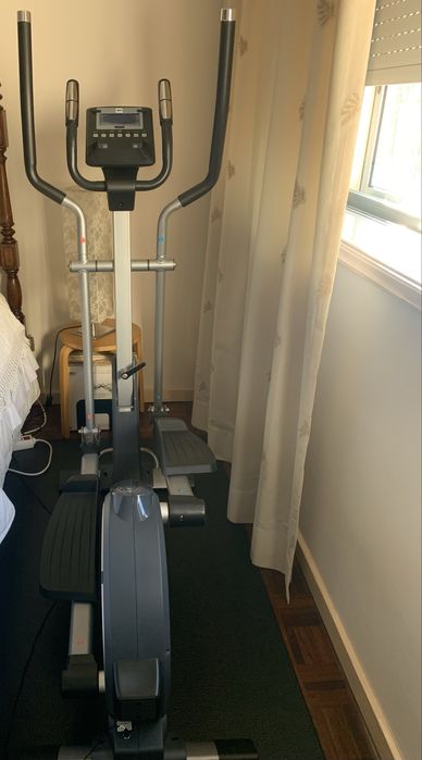 Bicicleta elíptica BH Fitness EasyStep Dual