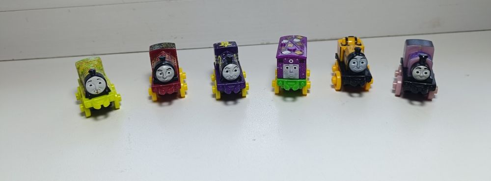 Паровозики, поїзди Томас мініс (Thomas minis)