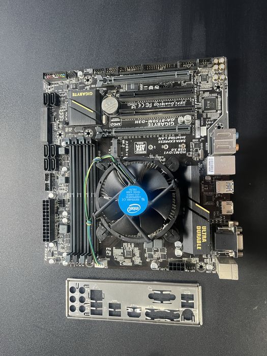 Sprzedam plyte głowna z procesorem