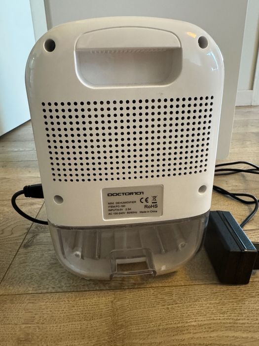 Осушувач повітря Doctor-101 LIMA для невеликих приміщень на 800мл
