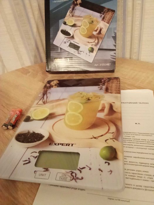 Весы Электронные Кухонные Новые! В упаковке и с инструкцией до 10 кг