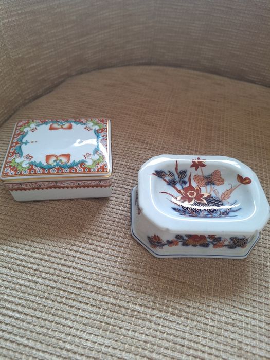 Saleiro e caixa Vista Alegre