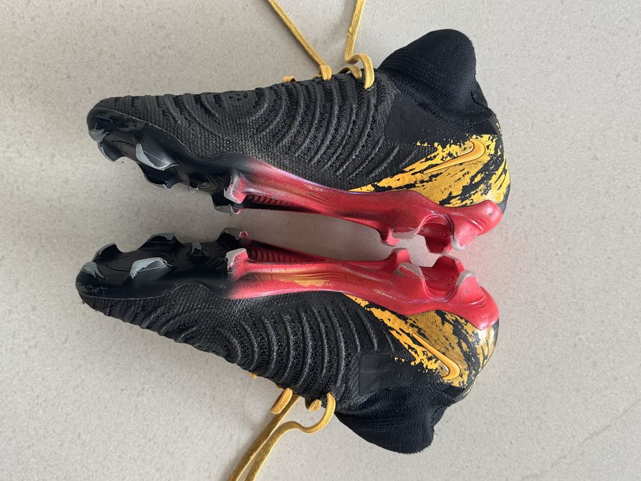 Nike Phantom Luna 2 Elite roz 39 FG