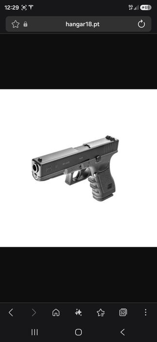 Réplica licenciada da arma de ar comprimido do modelo Glock 17  da Umarex com coldre