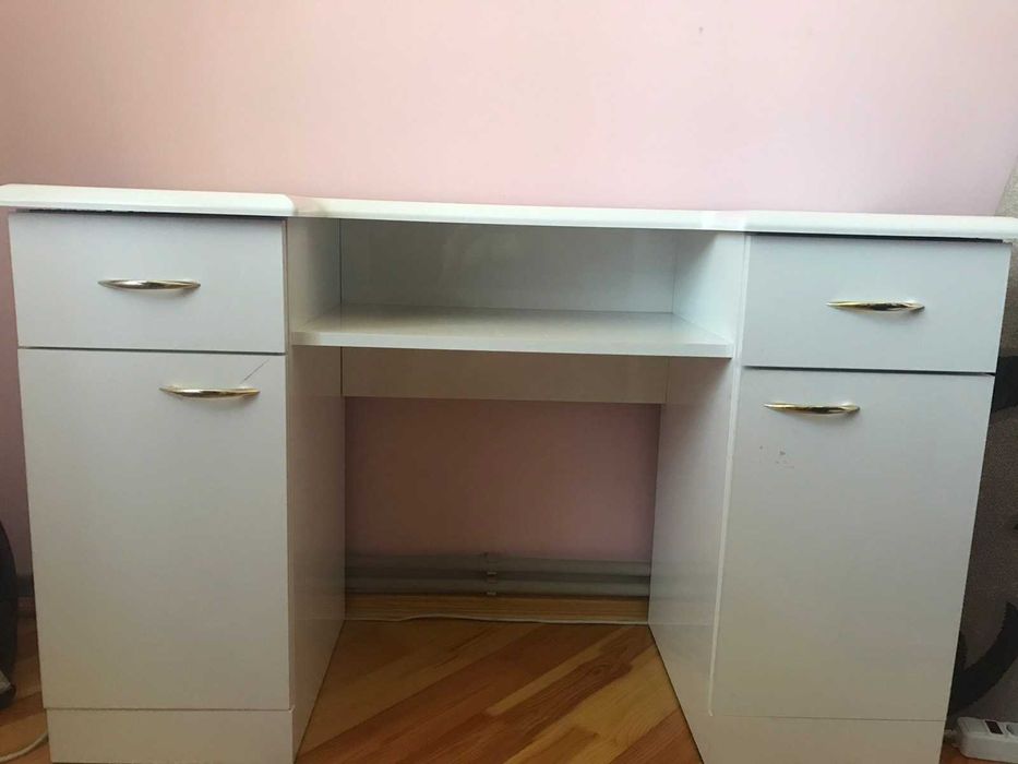 Туалетний столик спальня Донателла