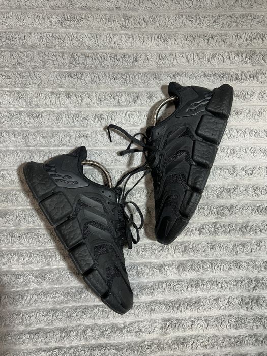 Кросівки Adidass