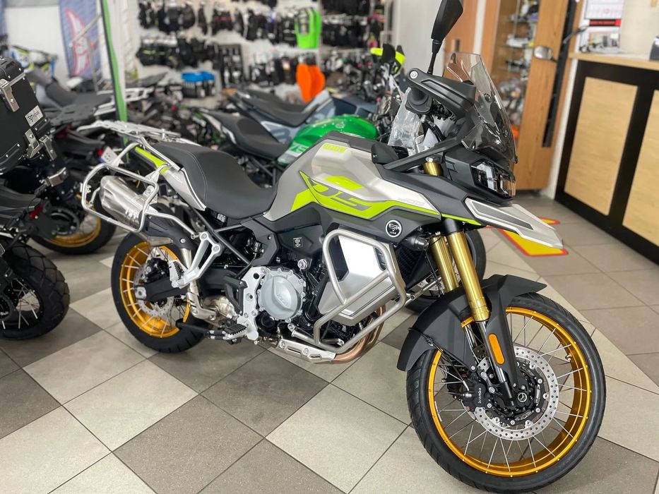 VOGE 900DSX Raty / Transport / FV 23%, 95 KM mocy, zawieszenie KYB, ABS, brembo