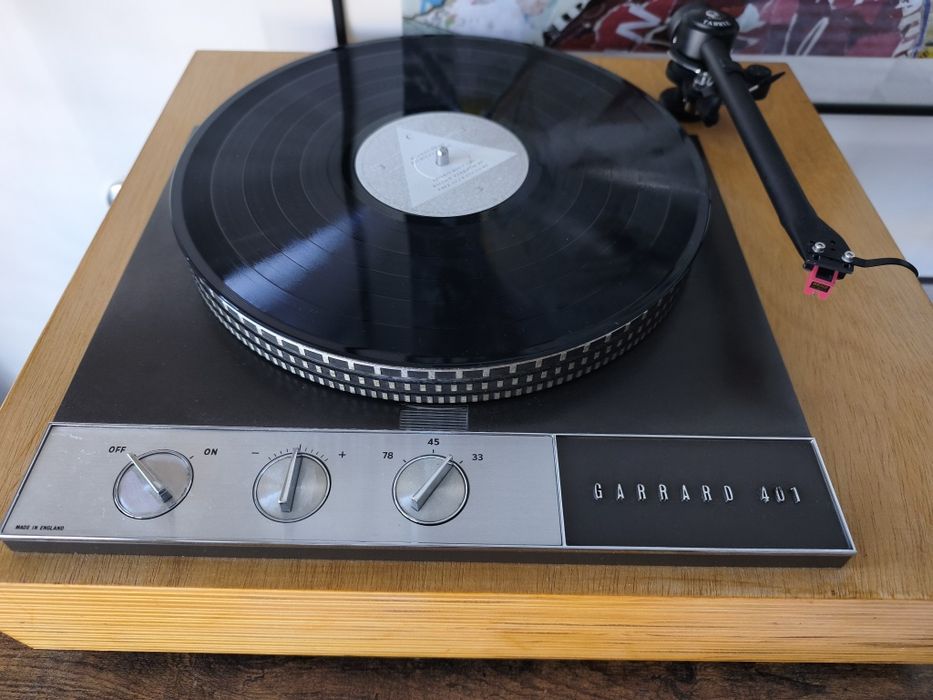 Gira-discos Garrard 401 Braço Tabriz Roksan com célula BENZ MC20E2