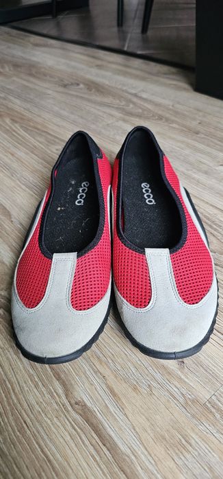 Ecco damskie baleriny rozmiar 40 wkładka 26cm używane wygodne