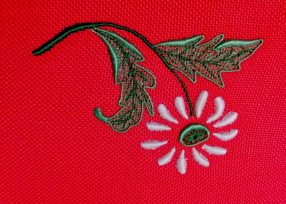 2 individuais bordados novos.