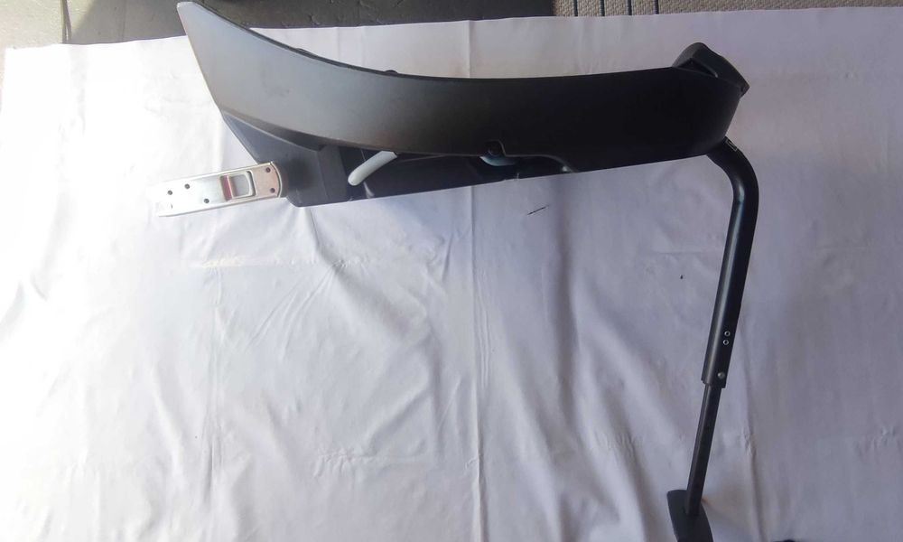 Conjunto Cybex Gold — Ovo (Cadeira Auto) + Base ISOFIX M + Acessórios