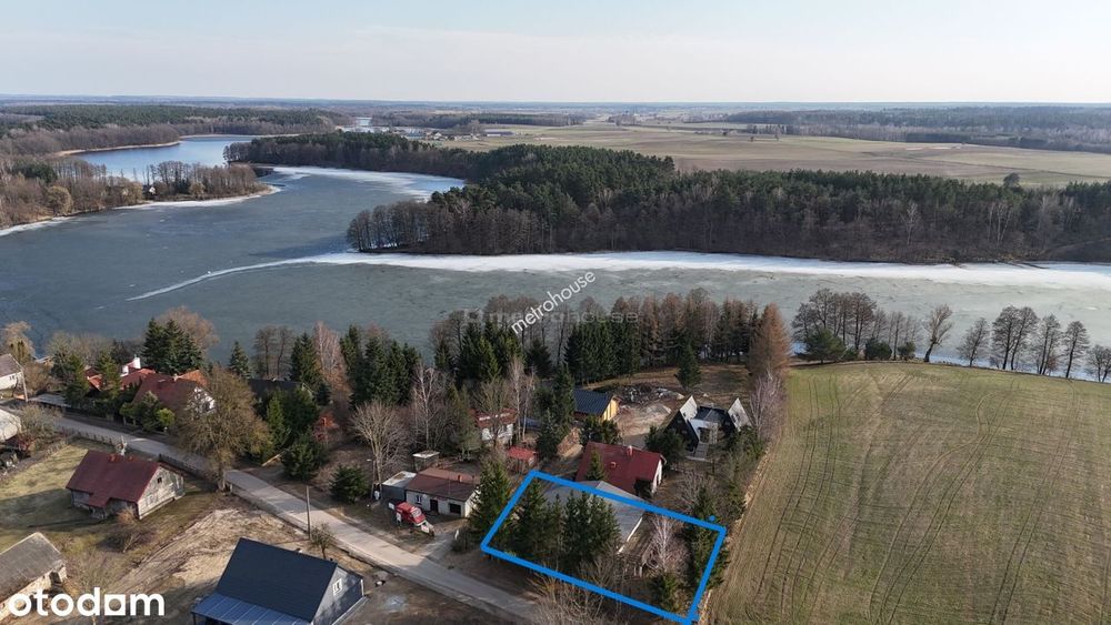 Dom całoroczny 100 metrów od jeziora Grądy.