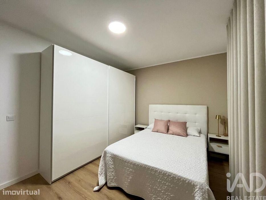 Apartamento T2 em Ramalde de 71 m2