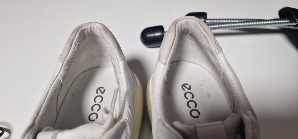 кросовки ECCO Soft 7 42 розмір