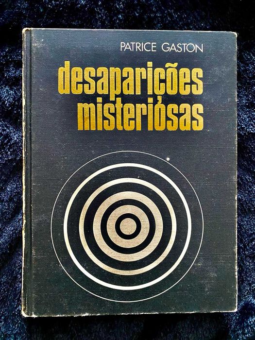 Lote 9 Livros Círculo de Leitores – OVNIs, Mistérios, Civilizações Antigas e Fenómenos Inexplicáveis – 1974/1983
