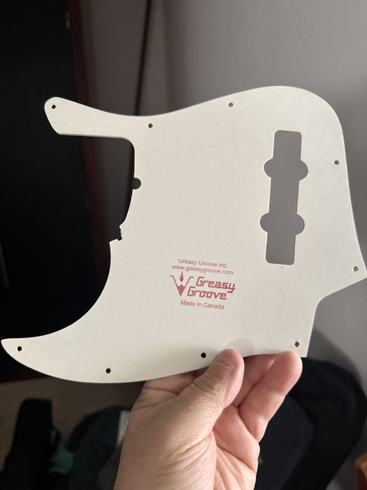 Jazz bass fender ou squier pickguard
