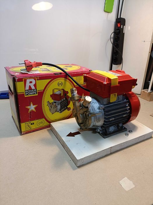 Bomba de trasfega de vinho, Rover 35