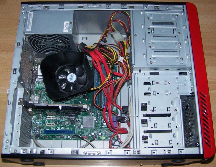 Medion PC MT 12 - sprawny i kompletny