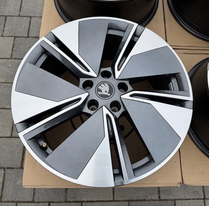 Felgi Skoda 19” 5x112 ET45 Kodiaq Octavia Superb Enyaq  Passat Tiguan