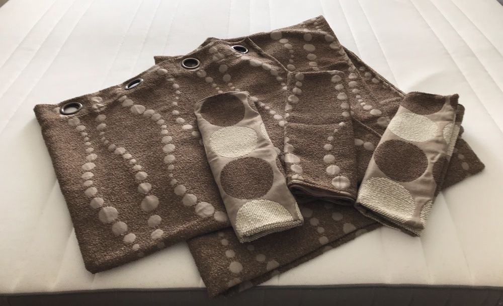 Conjunto Cortinados e capas almofada