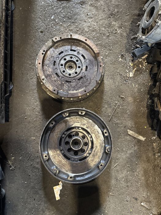 Зчеплення Корзина Маховик Mercedes W124 202 210 m111 1.8 2.0 2.2