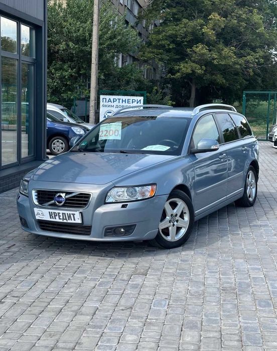 Продам Volvo V50 2011 рік можлива розстрочка,кредит!