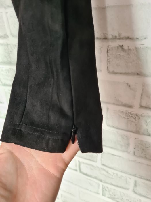 Spodnie legginsy imitacja zamszu In The Style rozm. S nowe