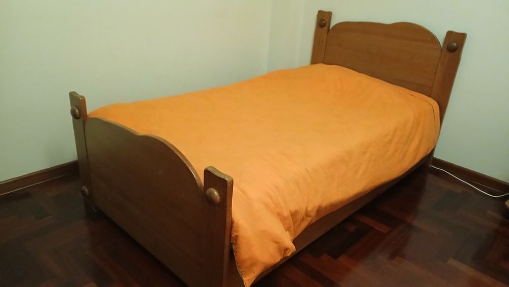 Quarto criança com 2 camas