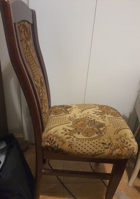 Krzesło do jadalni tapicerowane, PRL