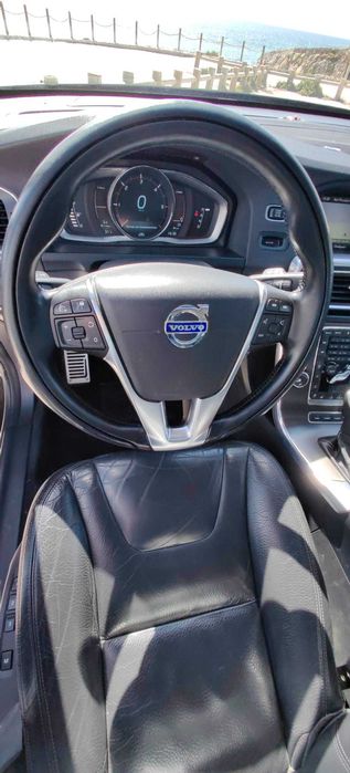 Volvo V60 D6 Summum Hibrido - Full Extras