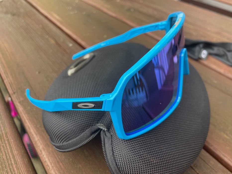 okulary przeciwsłoneczne Oakley Sutro Prizm niebieskie kite