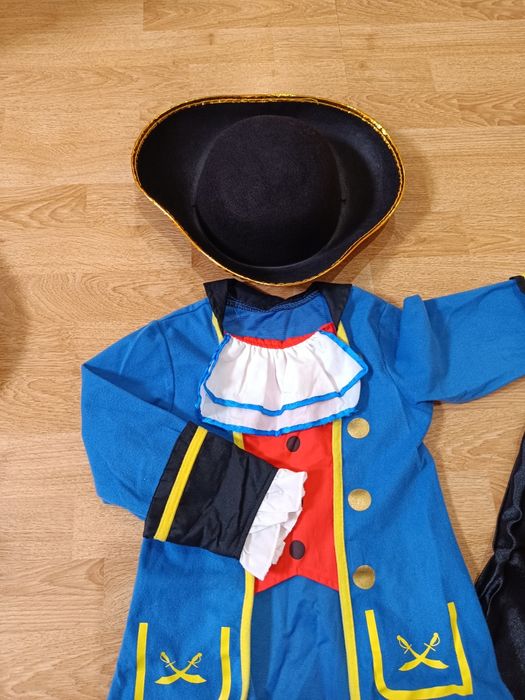 Новорічний костюм пірата